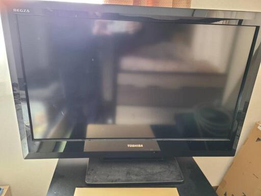 液晶テレビ