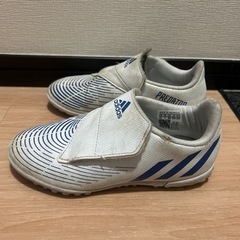 値下げ‼️20cm ⚽️サッカーシューズ　プレデターの画像