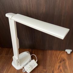ニトリ LEDテーブルランプ YP500DL 