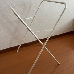 無料　物干しスタンド