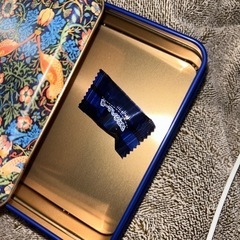 缶のケース。小物入れ。差し上げます。の画像