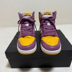 AIR JORDAN1RETRO HIGH OG24.5cm575441ー706