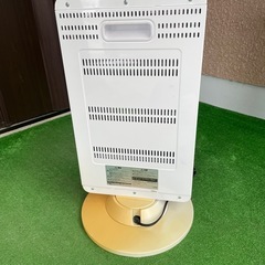 電気ストーブの画像
