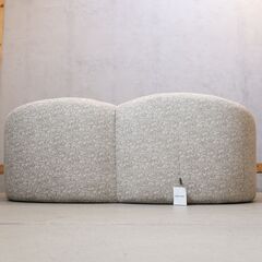 ligne roset(リーンロゼ)のROSETPumpkin(ロゼパンプキン) 2Pソファです。ソフトなラインが特徴的なラブソファーはインテリアのアクセントにもオススメです♪の画像