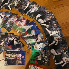 野球カード 大量 キラキラやサインカード多数 の画像