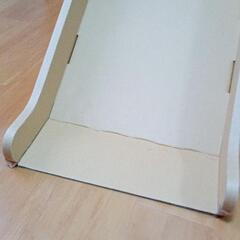 段ボール 滑り台の画像