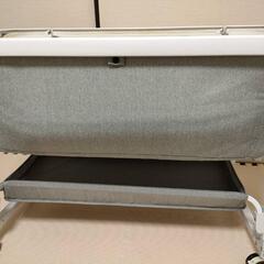 ベビーベッド　防水シーツ付の画像