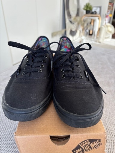 12/13 17:00受取まで【VANS】スニーカー