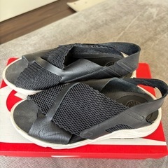 12/13 17:00まで受取【NIKE】イージーサンダルの画像