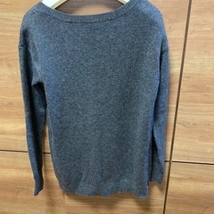 [新品未使用] UNIQLO カシミヤブレンドチュニック　ダークグレー　Lサイズの画像