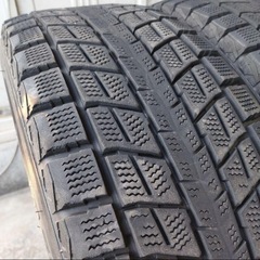 225/60R17 スタッドレス 4本2021年製DUNLOP WINTERMAXX SJ8【SJ8+】 の画像