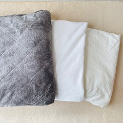 🛏️ワイドキングサイズ280のあったか敷パッドと防水シーツとボッ...