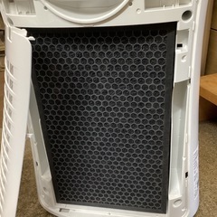 万代店　SHARP 空気清浄機　2022年の画像