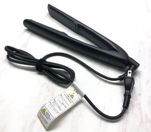 【商品名】 【開封済・未使用品】ビューティードットラボ ストレートアイロンヘアアイロン ブラック TOA-BL-HS-BK  参考小売価格：4,000円（税込）  【商品の状態】 開封済の未使用品です。
