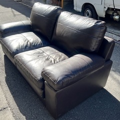 SALE‼️￥8,800(税込) 二人掛け　ソファ オットマン付きの画像