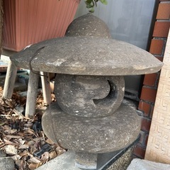 【12/24破棄】灯籠　特大サイズ　石塔　灯篭　石　レトロ　ガー...