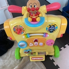 アンパンマン 乗って！ 押して！ へんしんウォーカー　手押し車　...