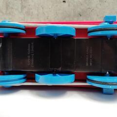 トーマスのおもちゃ4個セットの画像