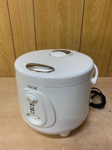 ⭐️NEOVEジャー炊飯器 ⭐️ ⭐️NRS-T30A⭐️