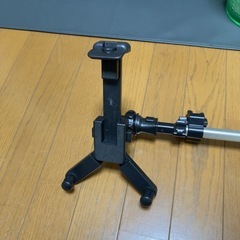 ヘッドレストレスト タブレットホルダーの画像