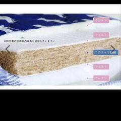 木製ベットの画像