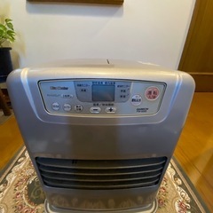 石油ファンヒーターの画像