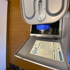 石油ファンヒーターの画像