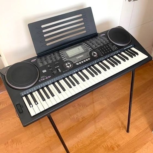 CASIO 電子キーボード　電子ピアノ