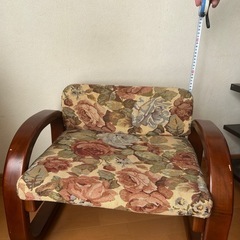 花柄の座椅子の画像