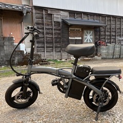 最終価格！USED フル電動アシスト自転車 ブラック バッテリ付...