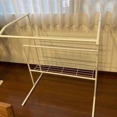 押入れやクローゼットの整理棚