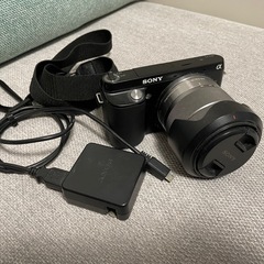 SONY ミラーレス一眼 家電の中古が安い！激安で譲ります・無料で