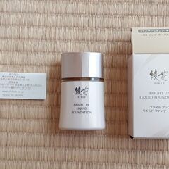 ちふれ　綾花　リキッドファンデーションの画像