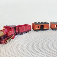 プラレール　車両　きかんしゃトーマスレディーの画像