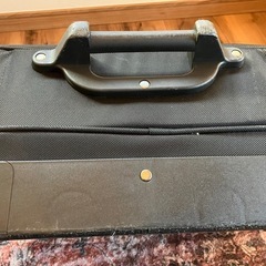 Samsonite 中型キャリーケース 機内持ち込みOK