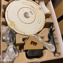 ルンバ537 部品どりにいかが？付属品揃っています。
の画像