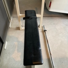  【マーシャルワールド】ナローベンチプレス 二の腕 腹筋 ダンベルトレーニングの画像