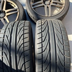 17インチホイールタイヤ付きの画像