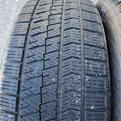 ブリヂストン　VRX2 225/60R17 4本セット　スタッドレス　タイヤの画像
