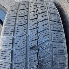 ブリヂストン　VRX2 225/60R17 4本セット　スタッドレス　タイヤの画像