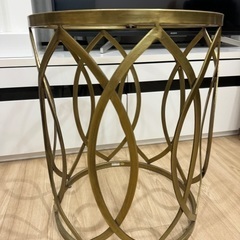 サイドテーブルの画像