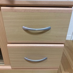 テレビボードの画像