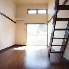 ⭐️保証人＆保証会社不要の楽ちん貸⭐️エアコン完備☆広めのロフト...