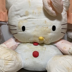 キティちゃん特大ぬいぐるみ