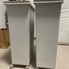 ゴミ箱の画像