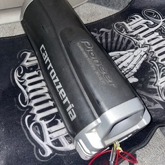 本日限定　
カロッツェリア　　サブウーファー