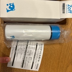 ⭐︎新品未使用⭐︎Zoff ミニステンレスボトルの画像