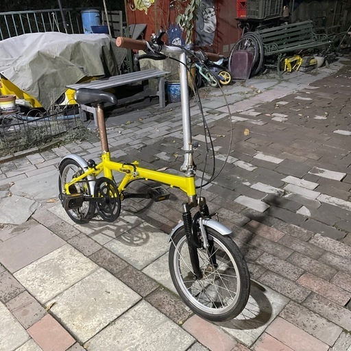 【4883】折り畳み　16インチ　7,200円（防犯・税込）