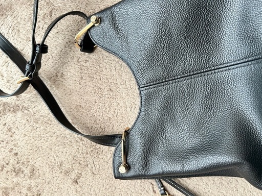 MICHAEL KORS ブラック レザー ショルダーバッグ