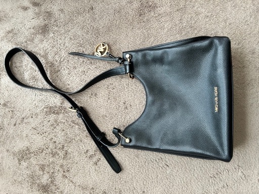 MICHAEL KORS ブラック レザー ショルダーバッグ